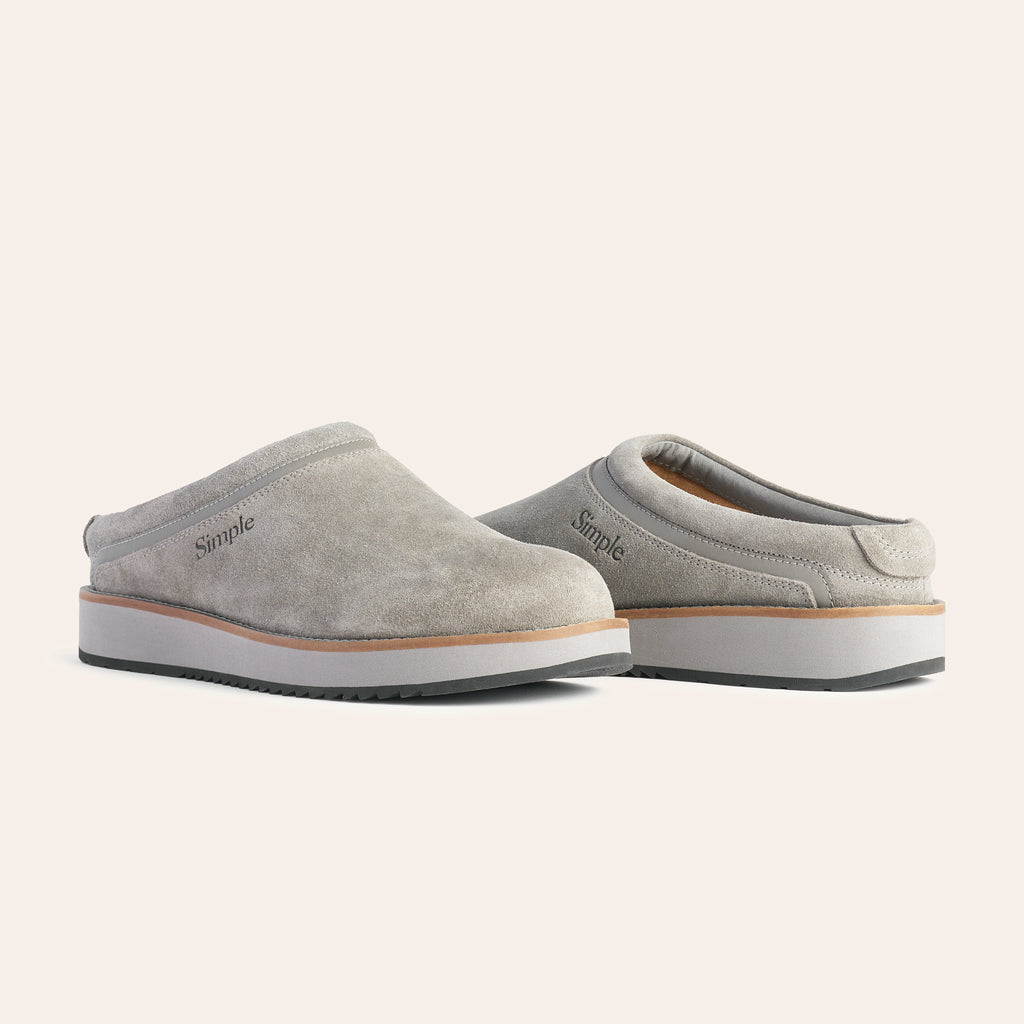 Simple Classic Clog Side Profile Image